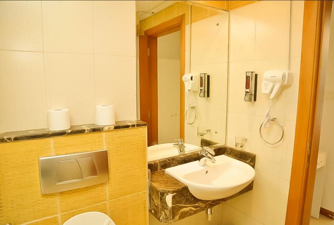 דובאי Royal Marina Inn מראה חיצוני תמונה
